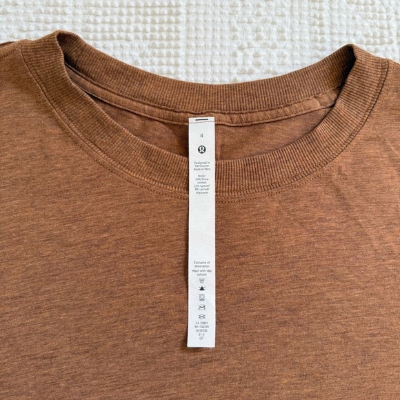 Lululemon All Yours Tee Size 4 - Picture 1 of 9